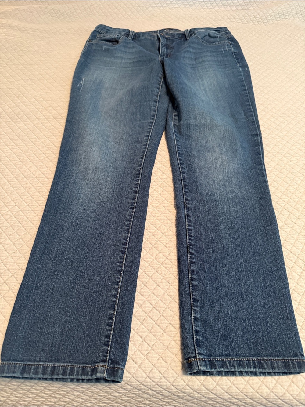 new directions Women's Straight Leg Jeans in Dark Blue Wash